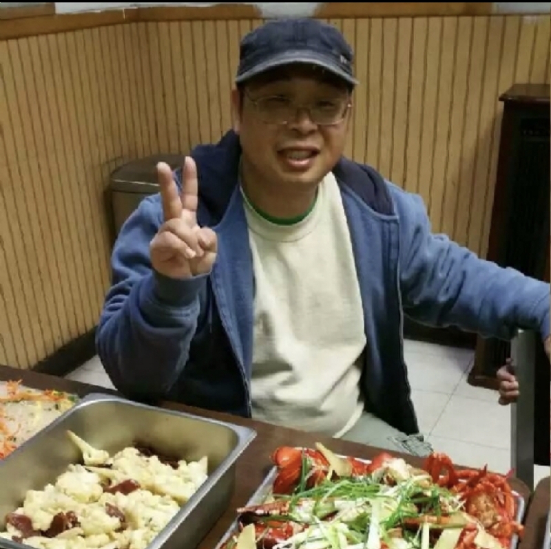 wally的第一张照片--广东父母相亲团