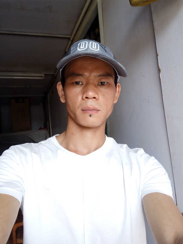 张生的第一张照片--广东父母相亲团
