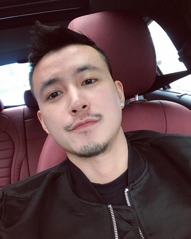 隆刘的第二张照片--广东父母相亲团