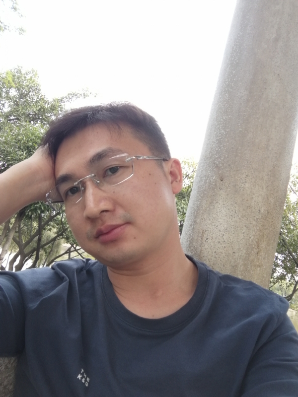 不如随风的第一张照片--广东父母相亲团