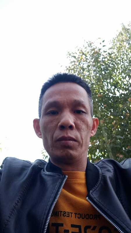 寻她的第一张照片--广东父母相亲团