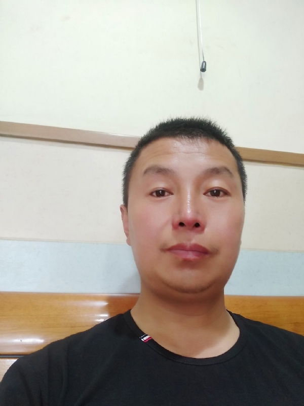 快乐的小鱼儿的第一张照片--广东父母相亲团