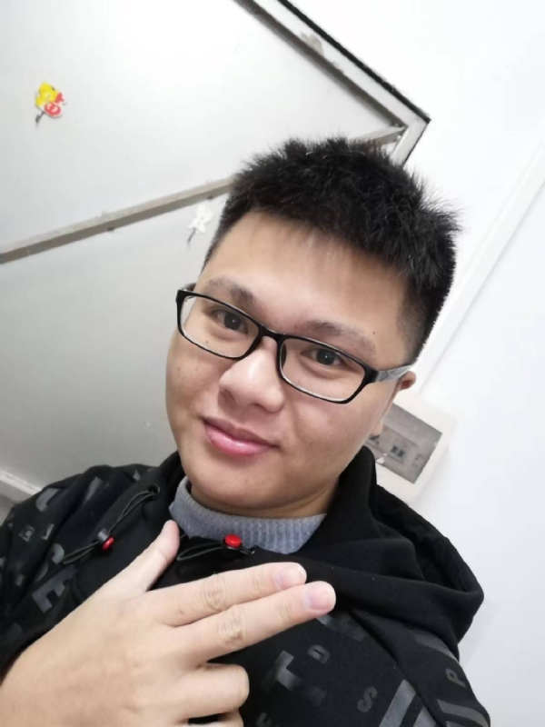 小小梦执的第一张照片--广东父母相亲团
