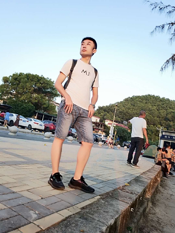 俊皓的第二张照片--广东父母相亲团