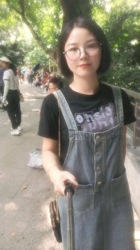 如燕的第一张照片--广东父母相亲团