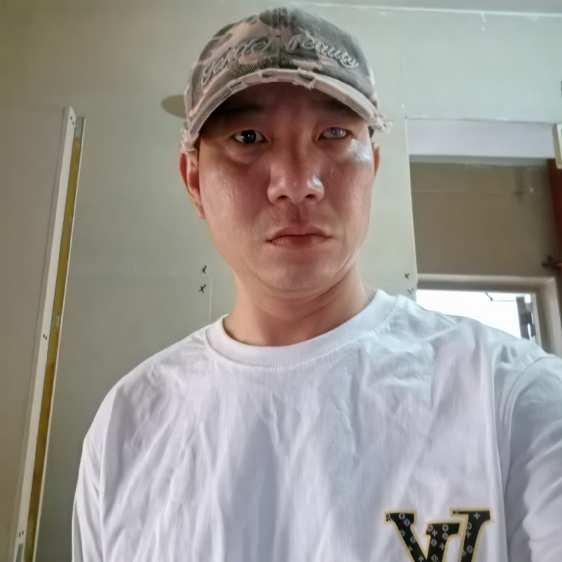 小心做人的第一张照片--广东父母相亲团